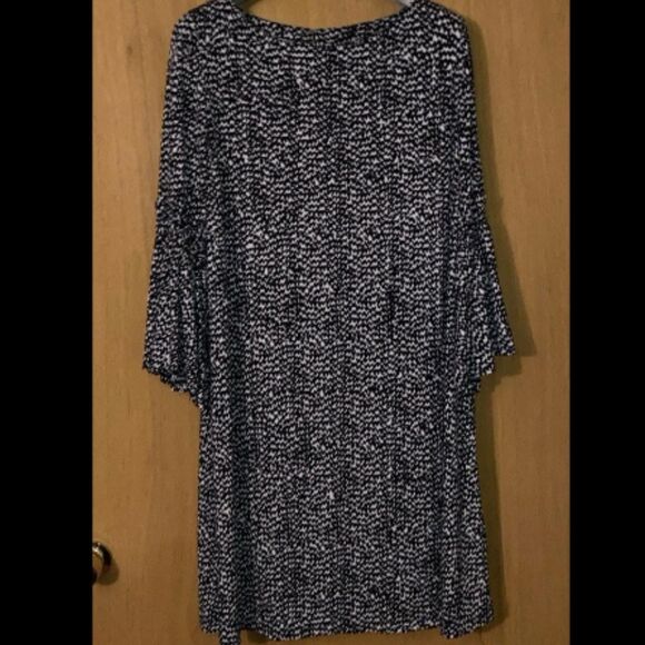 Julian Taylor Women's Black and white shift dress Size 18W - Picture 2 of 4